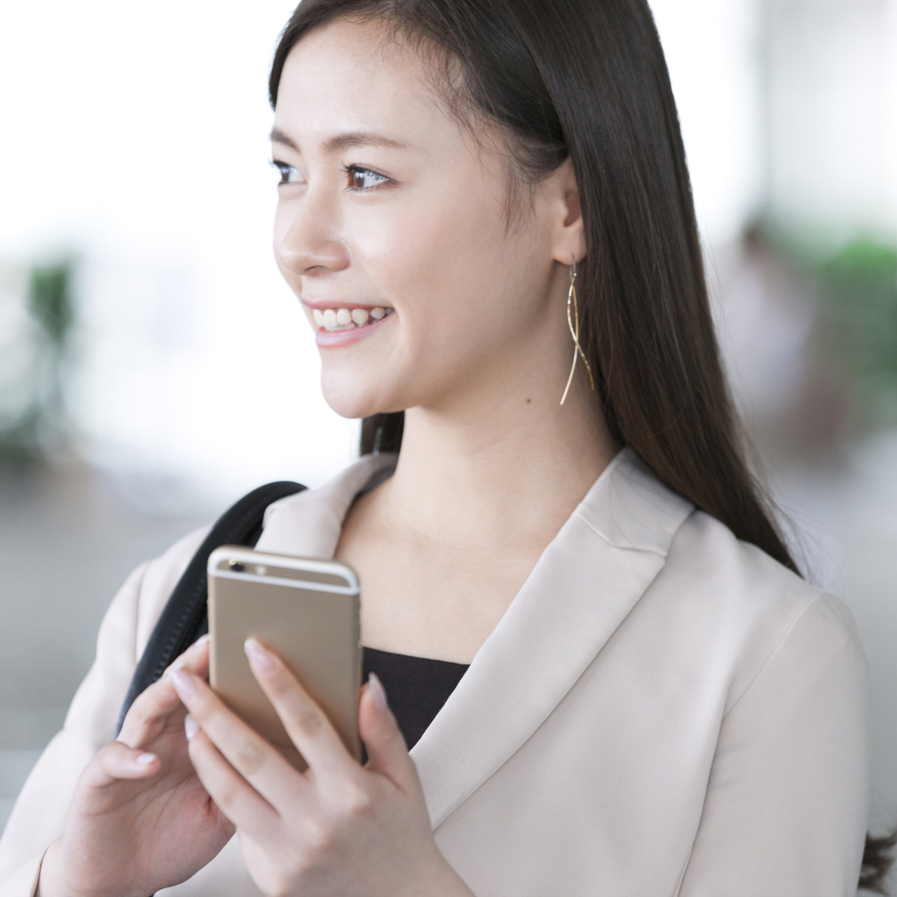 刈谷市で夫の浮気調査をされた女性の写真